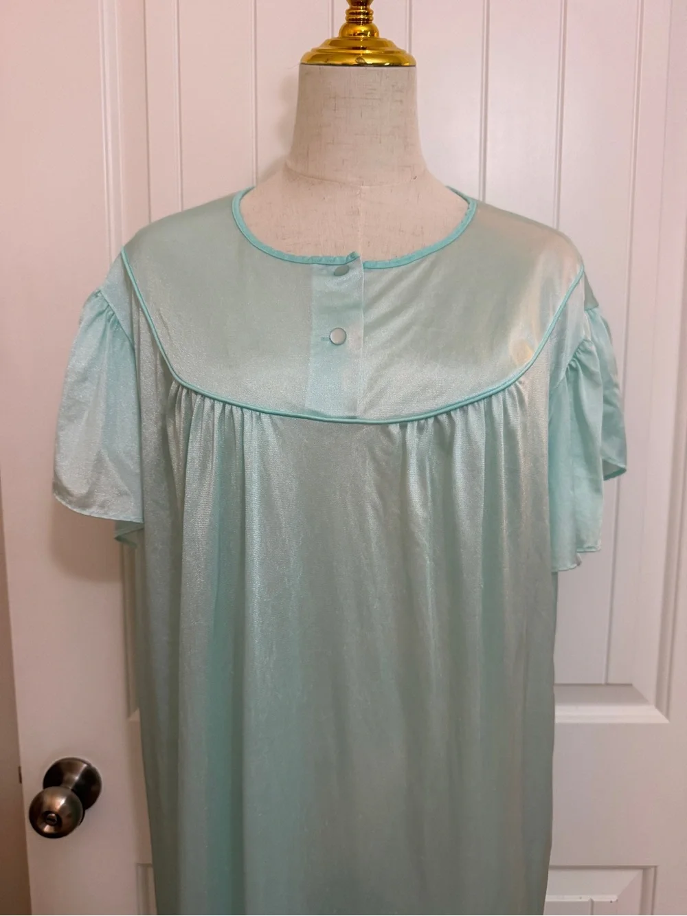 Vintage Nancy King Soft Mint Green Short-Sleeve Nightgown 1X